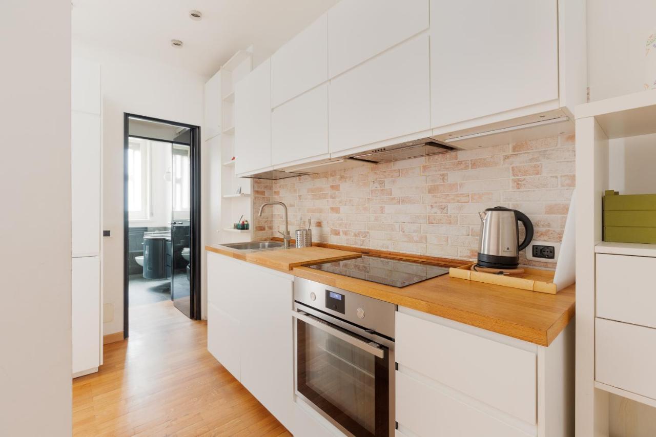 Buonarroti Bright Apartment Мілан Екстер'єр фото